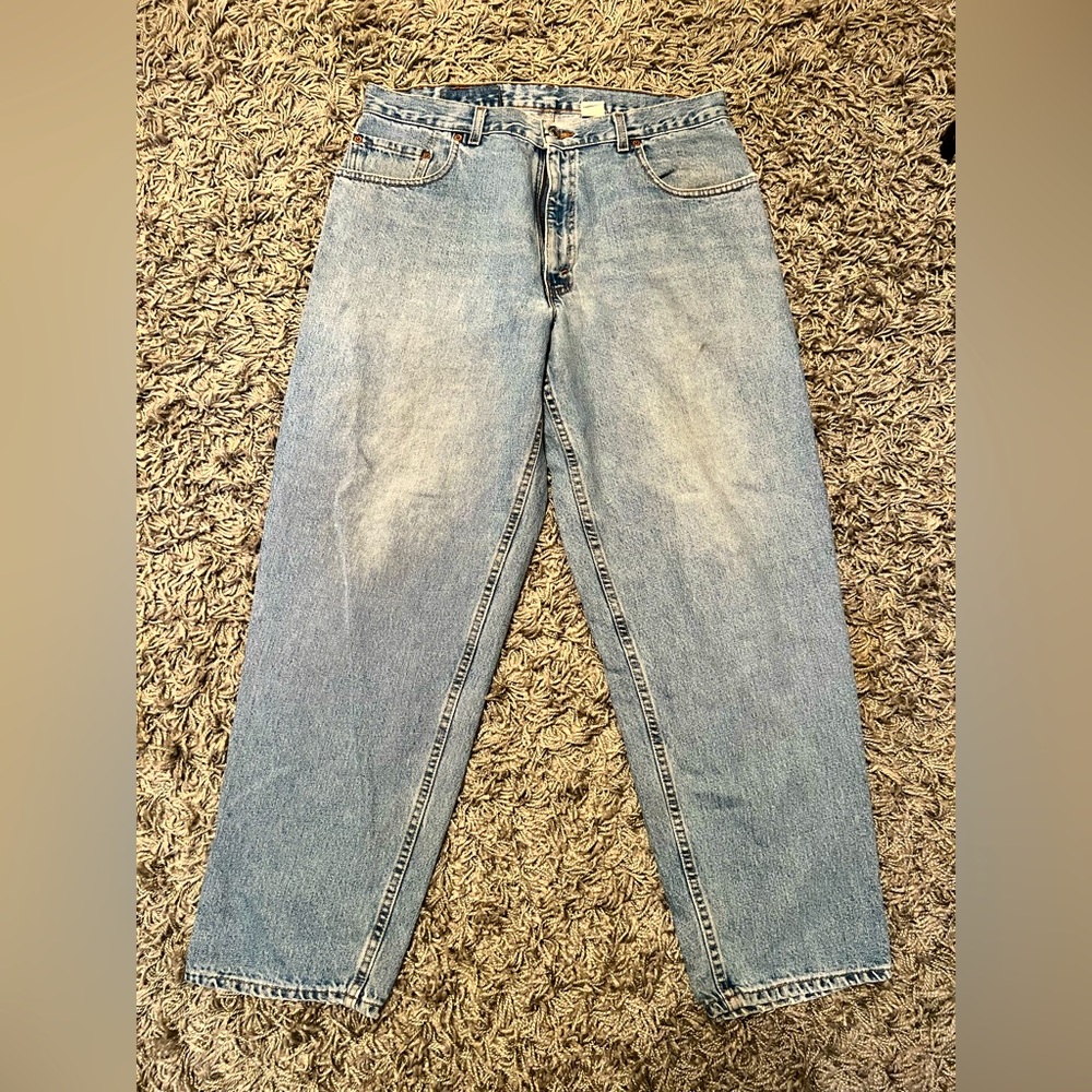 Levis 570 Light wash denim